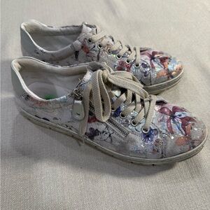 Remonte Multicolor Floral Women's Sneakers